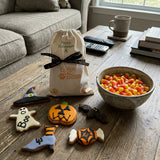 Halloween Trick or Treat Dog Bag – 6 Pack of Artisan Grain-Free Spooky Biscuits