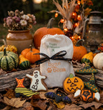 Halloween Trick or Treat Dog Bag – 6 Pack of Artisan Grain-Free Spooky Biscuits
